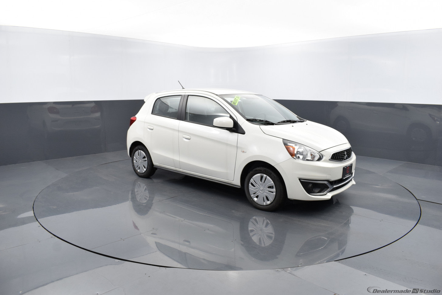 2017 Mitsubishi Mirage Tire Size P165 65r14 Es Se Review And Release